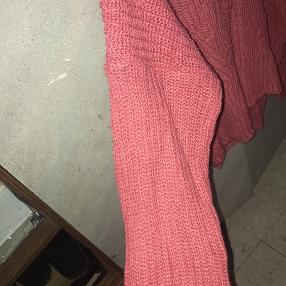 Medium - Picture 4 of 5